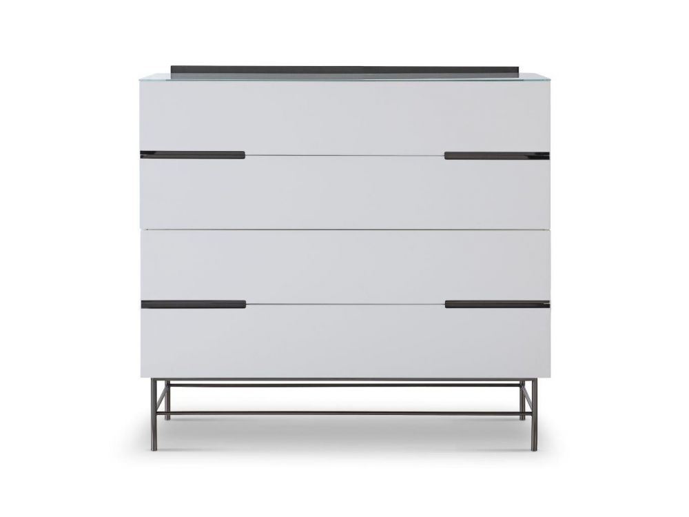 Robert Wide 4 Drawer Chest of Drawers